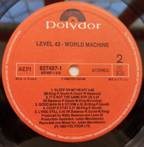 Level 42 – албум World Machine - Img 3