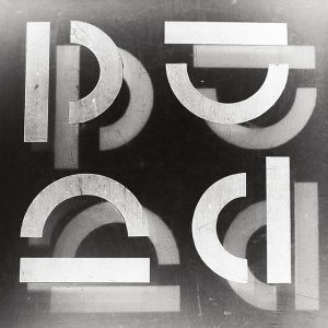 PARTY DOZEN - THE LIVING MAN