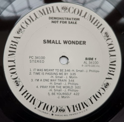 Small Wonder – албум Small Wonder - Img 3