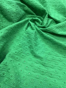 Bumbac brodat verde