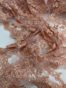 Dantela ocazie piersica