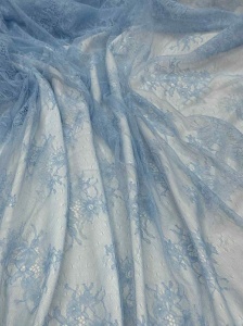 Dantela chantilly cupon baby blue