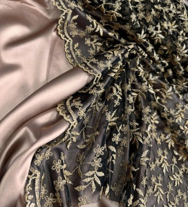 Dantela ocazie neagra/aurie
