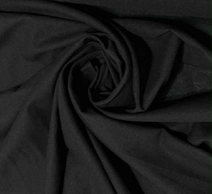 In natural negru