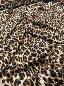 Matasica strasuri model leopard
