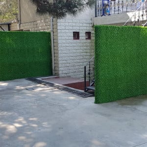 Paravan imitatie gard viu artificial, dimensiune 1.6m x 10m