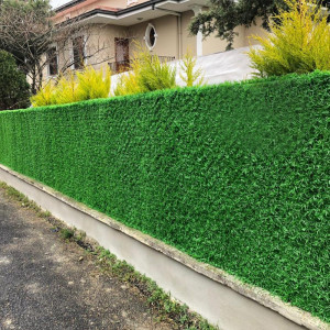 Paravan imitatie gard viu artificial, dimensiune 1.2m x 10m