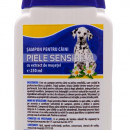 Sampon pentru Caini cu Piele Sensibila si Extract de Musetel 250ml