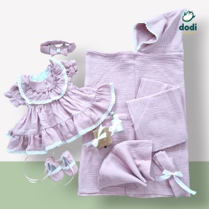Trusou Botez Fetiță “Ritual de Înger” din Muselină – Cutie Cadou Elegantă - Img 3