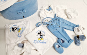 Trusou catifea cu Mickey