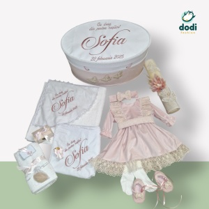 Trusou personalizat pentru botez roz cu fluturasi - Broderie 3D și decoruri elegante