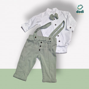 Costum  in verde menta
