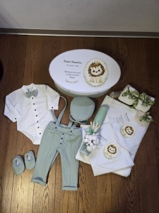 Trusou Botez Băiețel - Set Complet Personalizat Regatul Leilor - Img 4