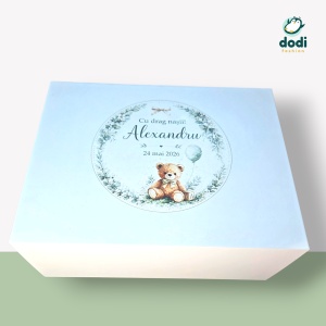 Trusou botez personalizat cu nume – prosop, pânză mir, lumânare ceară naturală, cutie perişor și sticluță mir si cutie carton - Img 5