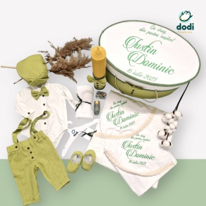 Trusou de botez verde fistic