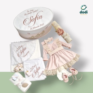 Trusou personalizat pentru botez roz cu fluturasi