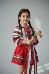 Costum traditional pentru fetițe de la 1 an la 10 ani