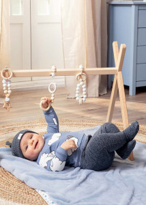 Pulover, pantaloni cu botoșei și căciulă pentru bebe-băiat, Mayoral - Img 1
