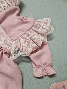 Trusou botez roz