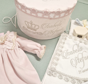 Trusou pentru print - printesa de botez in 8 piese ce include si lumanarea - Img 5