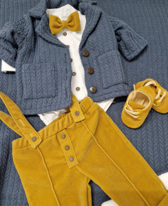 Costum botez galben catifea și sacou tricotat - Img 3