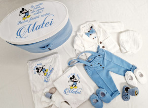 Trusou de botez bleu catifea cu Mickey