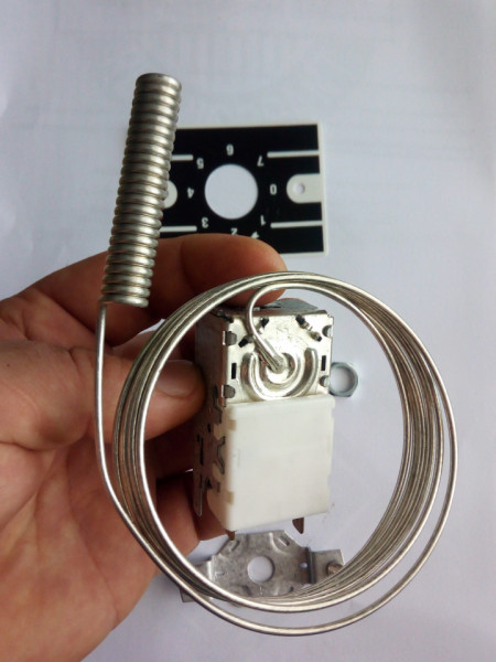 Termostat pentru vitrina frigorifica  K50 H-2005