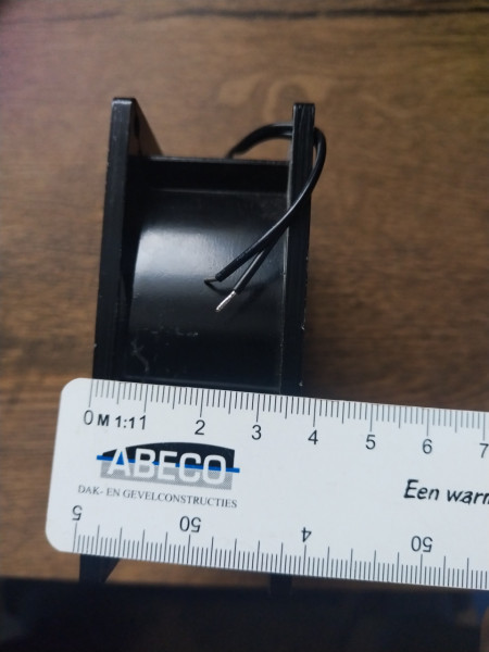 ventilator frigider pret