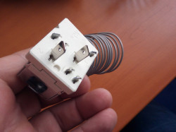 TERMOSTAT CUPTOR INDESIT C00142486
