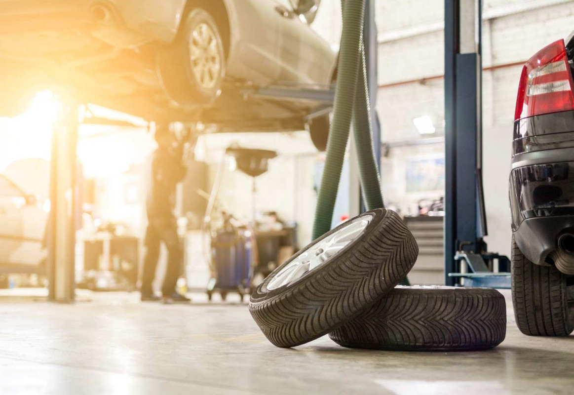 Elevator auto Reihmann: cheia către un service auto modern și eficient