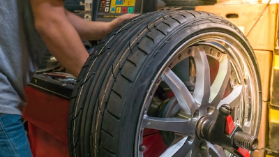 Aparat de echilibrat roți - de ce să alegi utilaje REIHMANN?