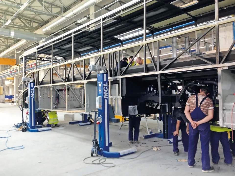 elevator camioane autocare MAHA MCL 22 5 500 kg