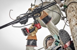 CHEIE DE IMPACT ½″ M18 FUEL™, CUPLU MEDIU ȘI PIN DE BLOCARE MILWAUKEE M18 FMTIW2P12-502X - Img 6