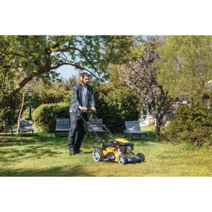 Masini de tuns gazon cu motor termic GLM 51/160 SP Plus - Img 2