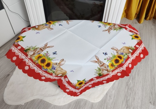 Fata de masa Paste - model iepurasi cu floarea soarelui