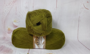 Angora Gold 758