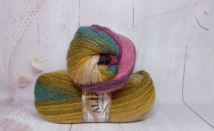 Angora Gold Batik 4341