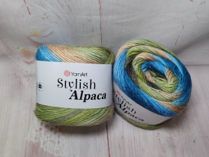 Stylish Alpaca 7712