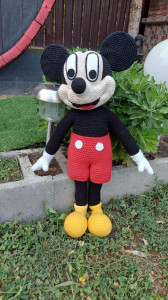Kit de crosetat Mickey Mouse - inaltime 60 cm !