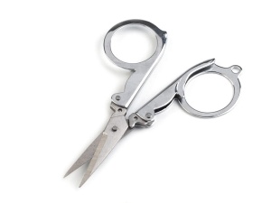 Forfecuţă pliabilă, lungime 10 cm