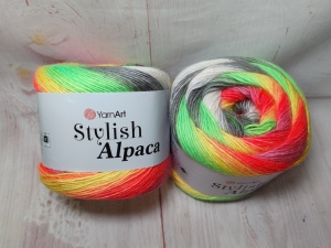 Stylish Alpaca 7704