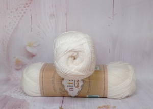 Superwash Artisan 01