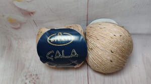 Gala 0042