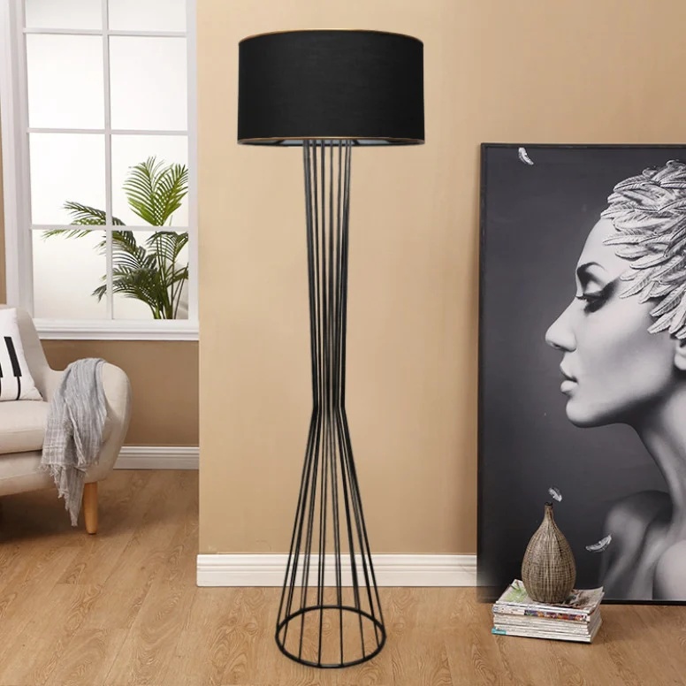 Lampadar AYD-3058 Negru