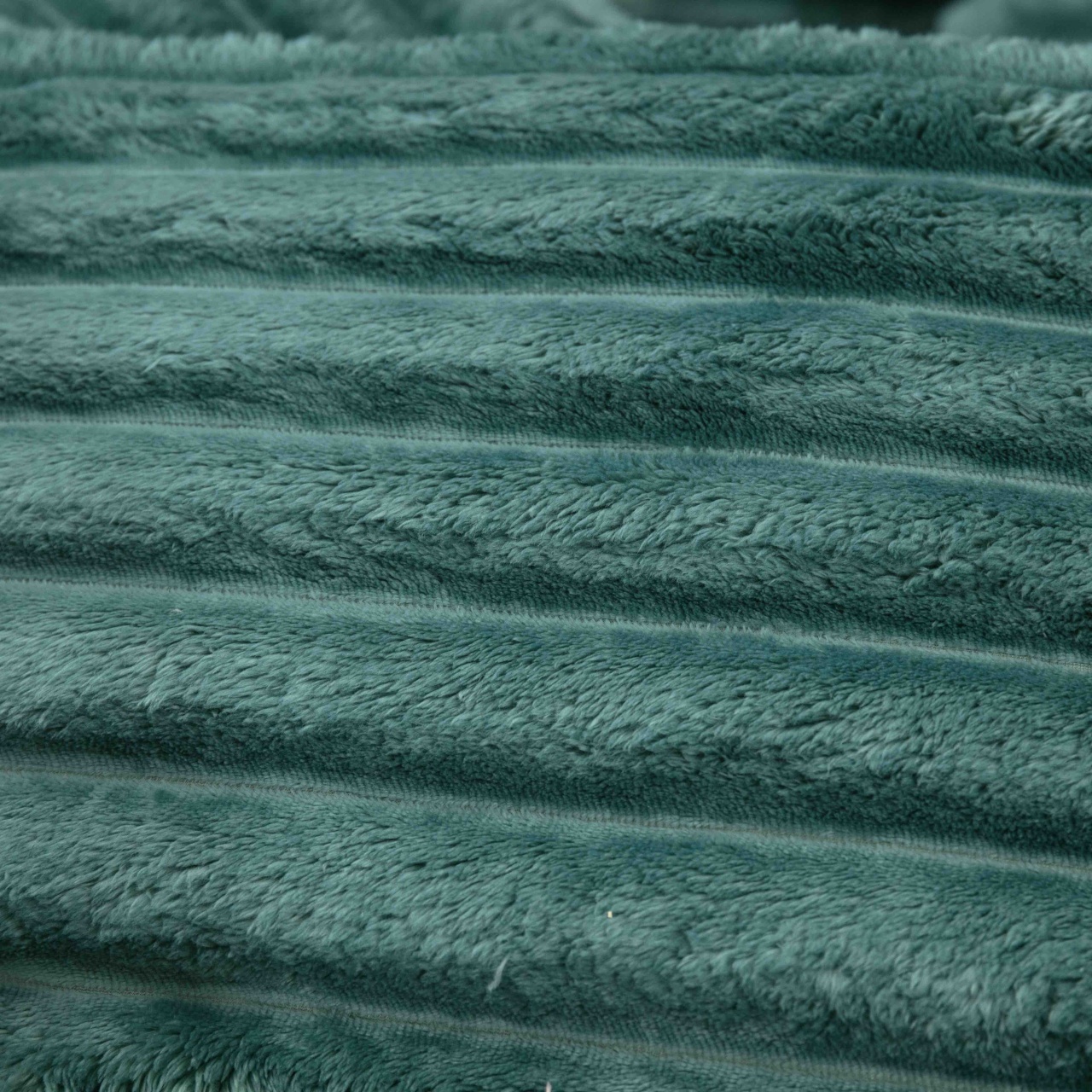 Lenjerie cocolino cu elastic 180x200 Liny V2 Verde deschis (Cocolino) - 1 | YEO