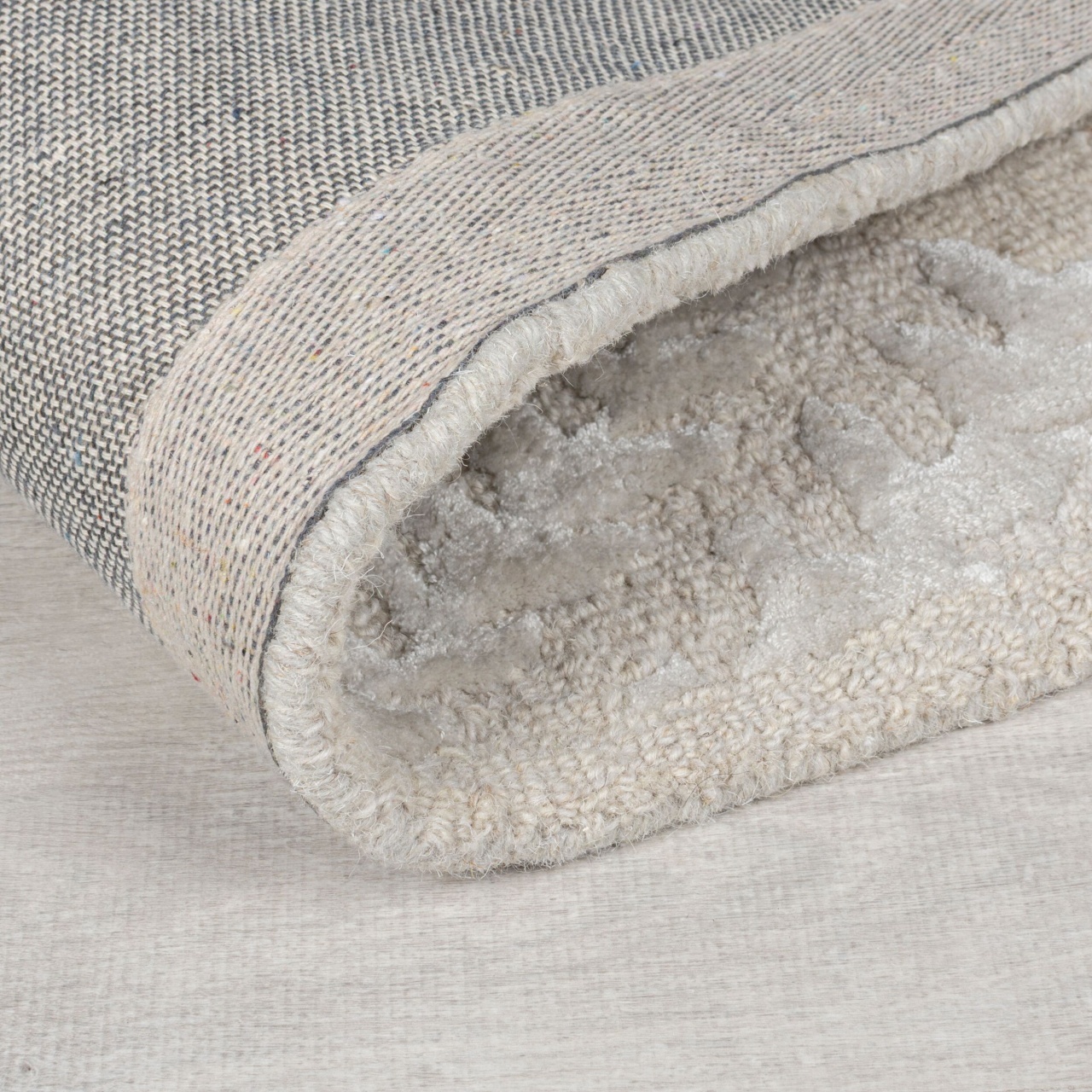 Aceasta este imaginea corespunzatoare acestui obiect