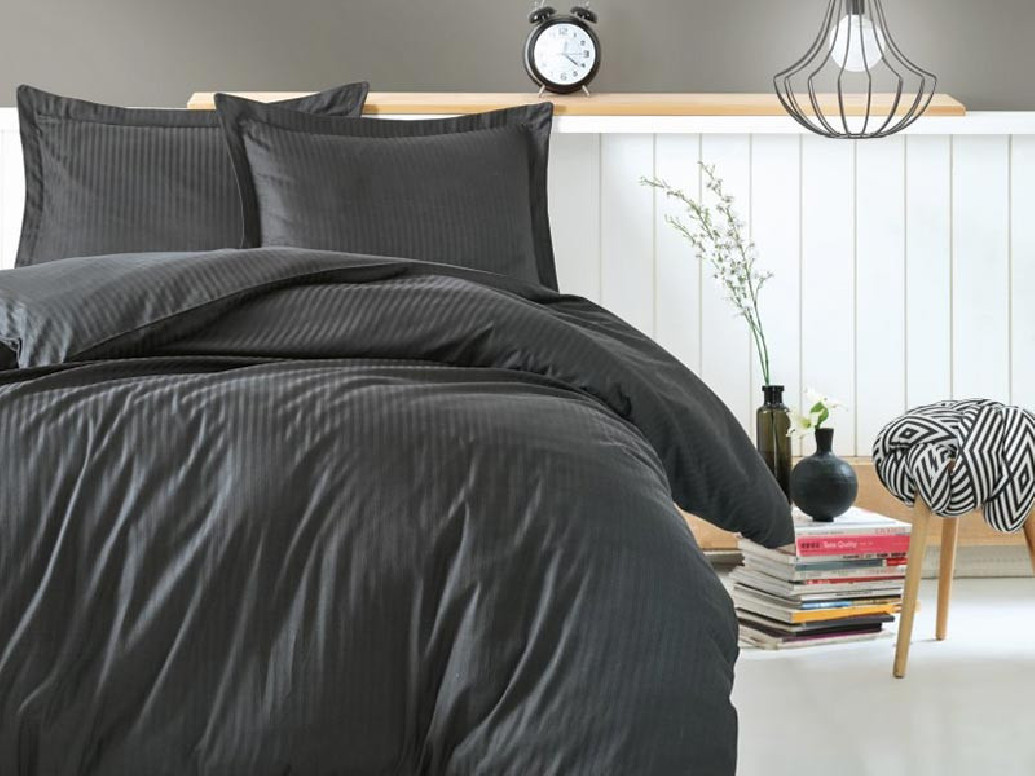 Lenjerie Elegant Stripe Antracit (Satin Deluxe)
