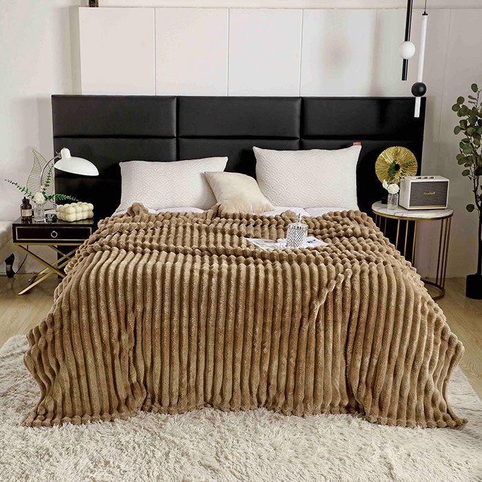 Patura Cocolino Groasa Stripe V13 Dark Beige 200x230 cm
