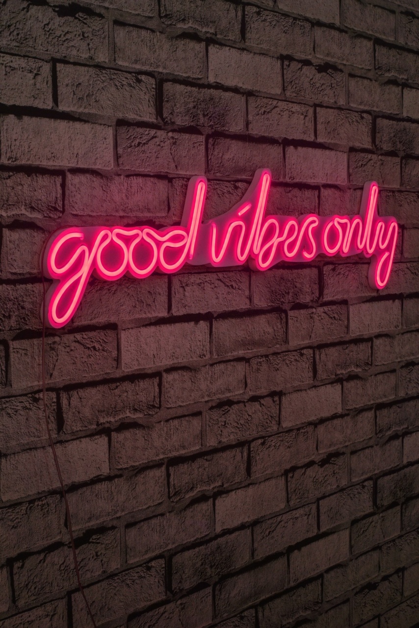 Accesoriu decorativ de perete LED Good Vibes Only Roz 76x19x2 cm - 1 | YEO