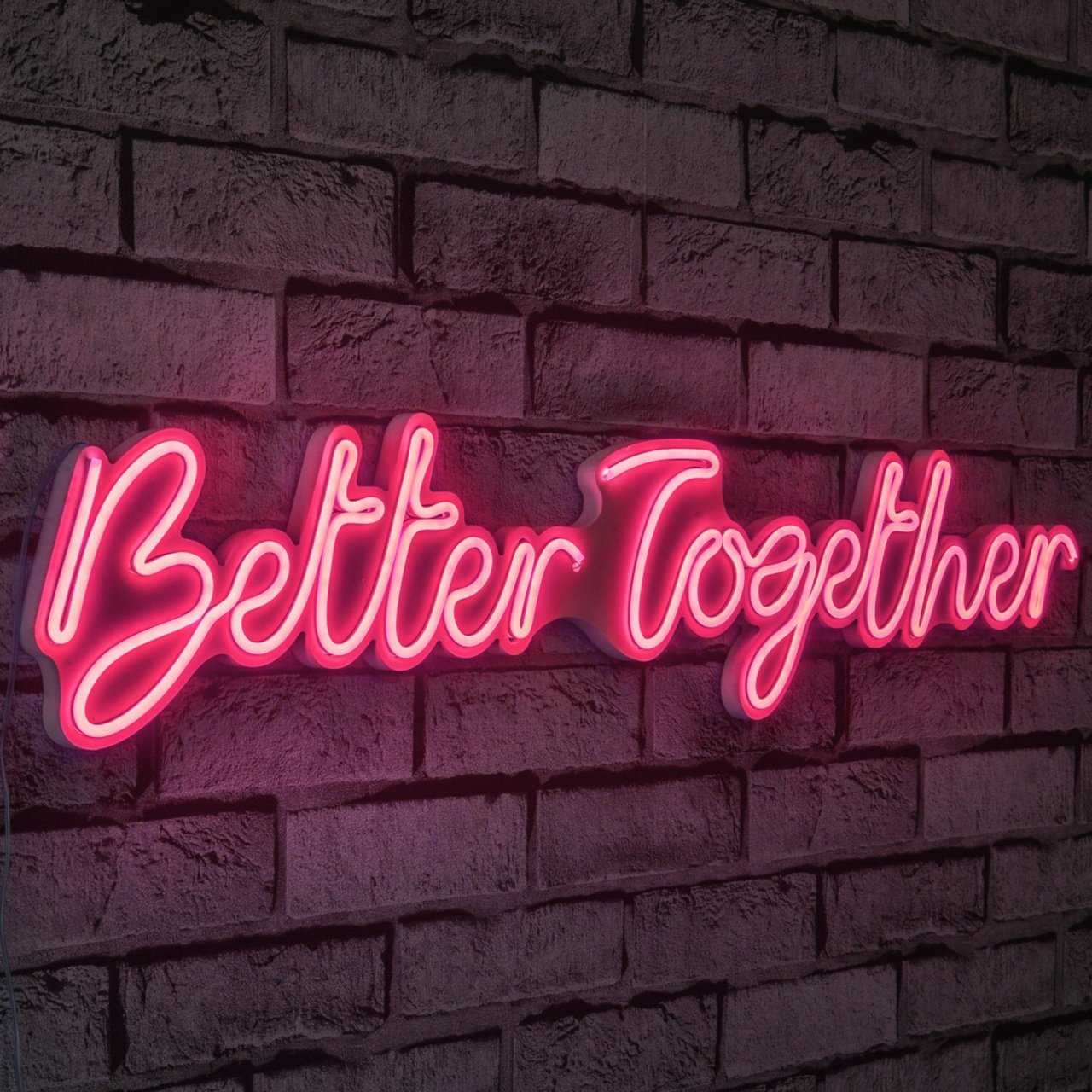 Decoratiune luminoasa LED de perete Better Together Roz 84x16x2 cm